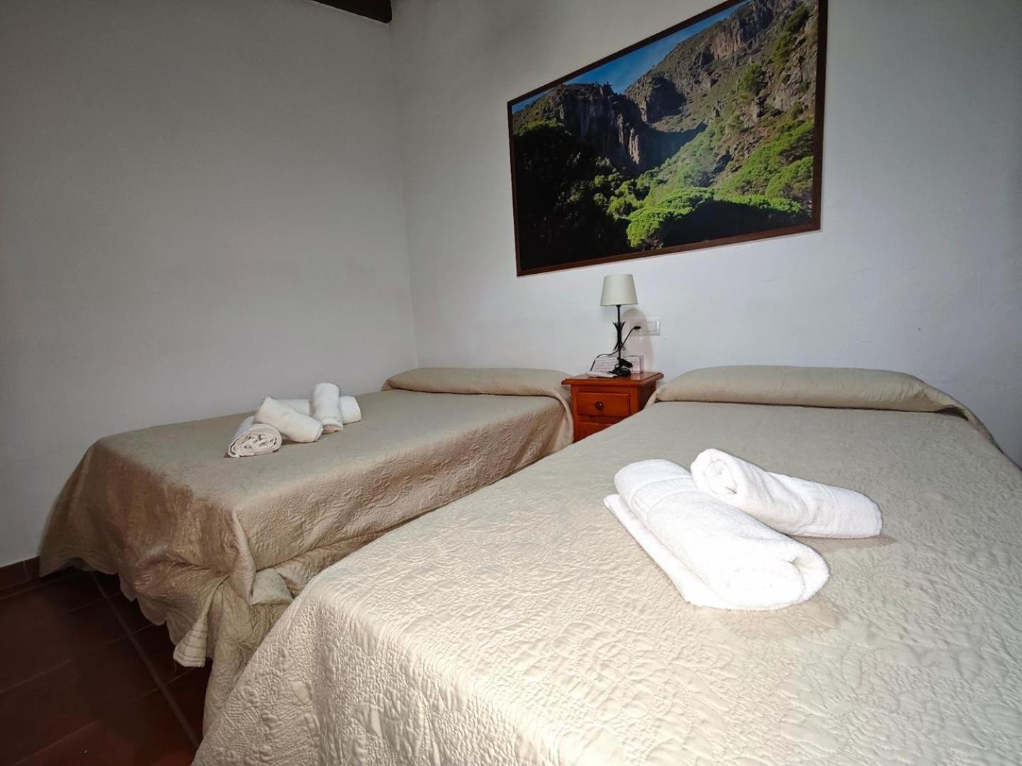 Apartamentos Rurales Entrecaminos Ардалес Экстерьер фото